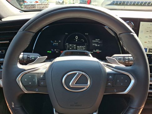 Certified 2026 Lexus RX 450h AWD image 19