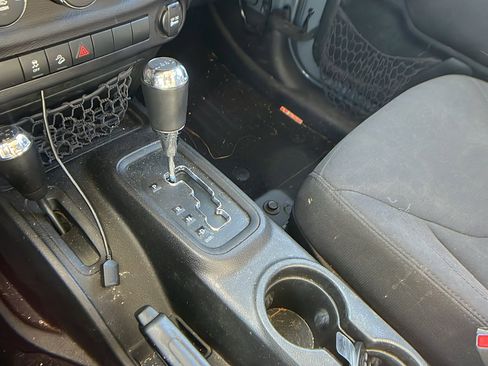 Used 2015 Jeep Wrangler Unlimited Sport w/ Quick Order Package 24S image 29