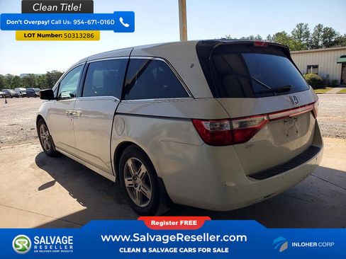 Used 2013 Honda Odyssey Touring image 3