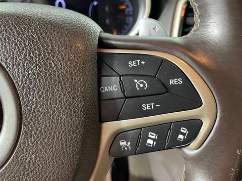 Used 2014 Jeep Grand Cherokee Summit AWD/4WD image 12