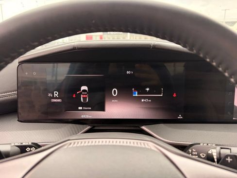 Certified 2025 Nissan Murano SV AWD/4WD image 30