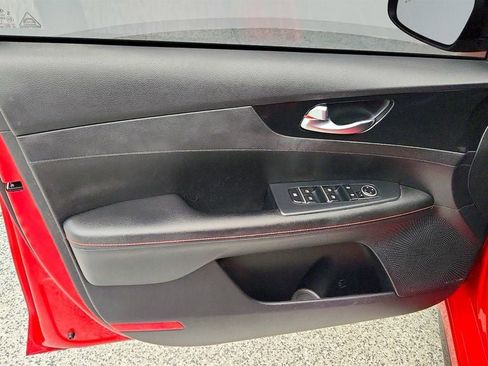 Used 2021 Kia Forte GT image 11