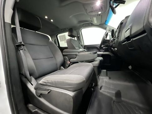 Used 2018 Chevrolet Silverado 2500 LT image 24
