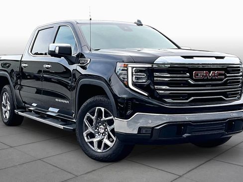 Used 2025 GMC Sierra 1500 SLT w/ SLT Premium Plus Package AWD/4WD image 3