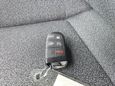 Used 2025 RAM ProMaster 3500 w/ Advanced Safety Group image 25