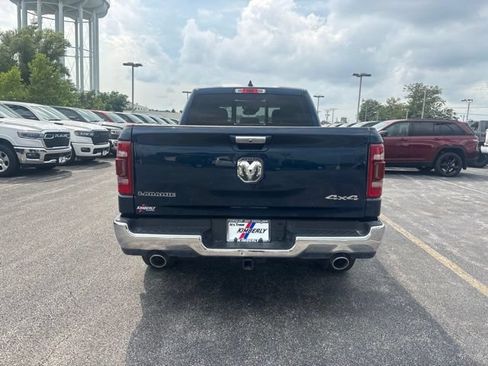 Used 2022 RAM 1500 Laramie AWD/4WD image 11