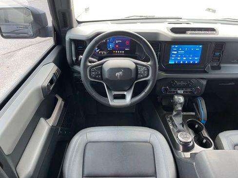 Used 2023 Ford Bronco Black Diamond AWD/4WD image 19
