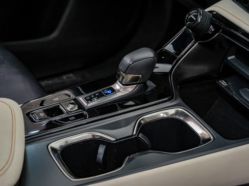 Used 2024 Lexus NX 250 FWD image 28