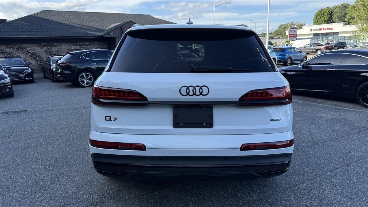 Used 2023 Audi Q7 2.0T Premium Plus w/ Premium Plus Package AWD/4WD image 15