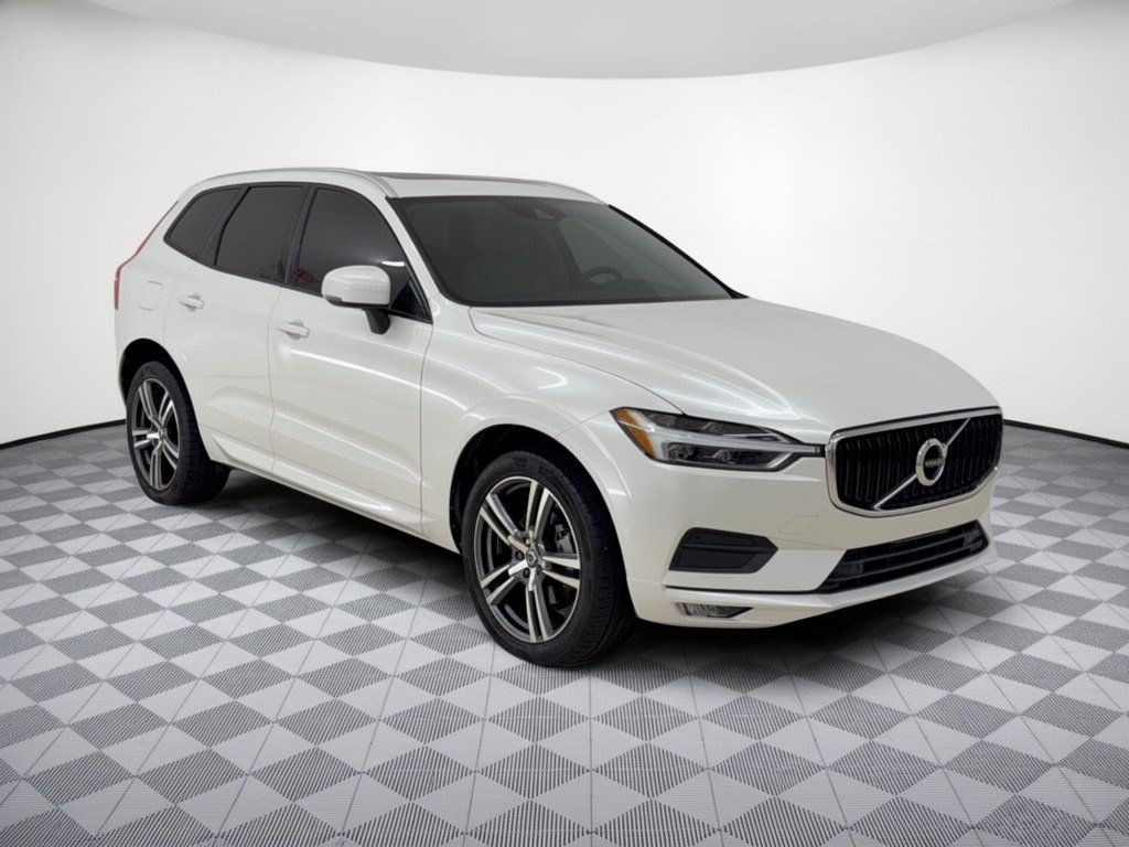 Used 2021 Volvo XC60 T5 Momentum w/ Premium Package AWD/4WD image 7