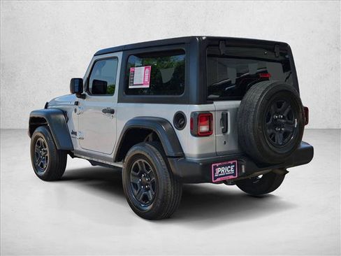 Used 2023 Jeep Wrangler Sport AWD/4WD image 7