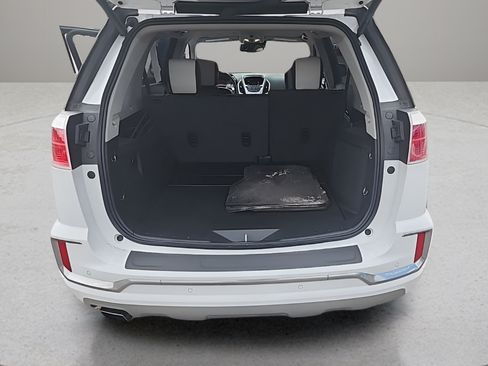 Used 2016 GMC Terrain Denali FWD image 19