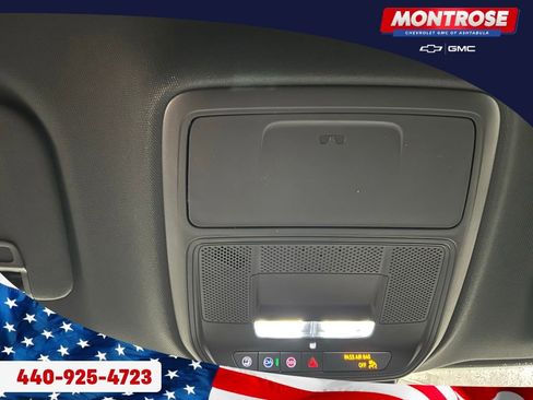 New 2026 Chevrolet Traverse LT w/ Midnight/Sport Edition FWD image 18