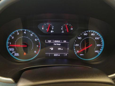 Used 2023 Chevrolet Malibu LS FWD image 23
