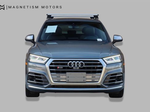 Used 2018 Audi SQ5 Prestige w/ Prestige Package AWD/4WD image 4