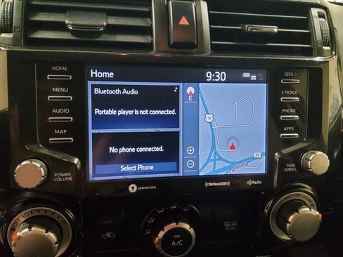 Used 2022 Toyota 4Runner TRD Off-Road Premium image 34