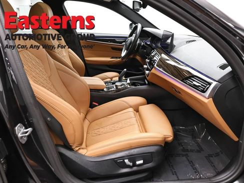 Used 2023 BMW 530i w/ Convenience Package RWD image 26