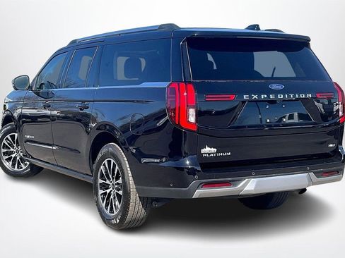 Used 2025 Ford Expedition Max Platinum image 5