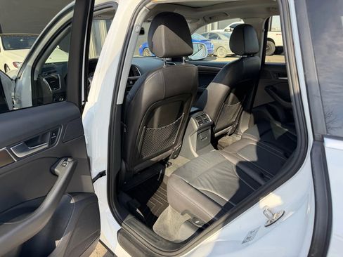 Used 2017 Audi Q5 2.0T Premium image 14