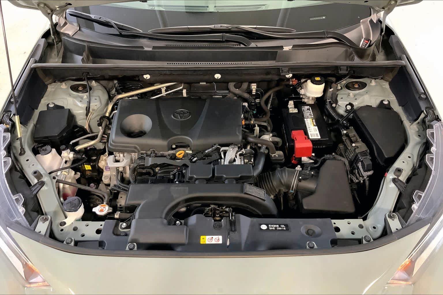 Used 2019 Toyota RAV4 Adventure w/ Cold Weather Package AWD/4WD image 30