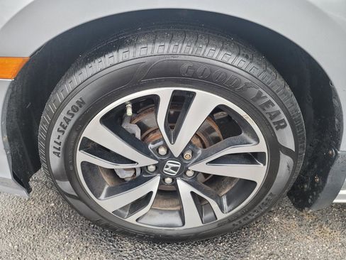 Used 2018 Honda Odyssey Elite image 37