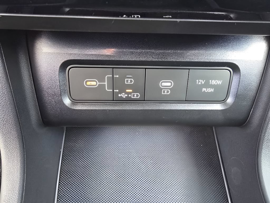 New 2026 Hyundai Tucson Limited w/ Tow & Go Package AWD/4WD image 23