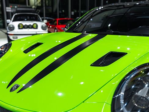 Used 2019 Porsche 911 GT3 RS image 41