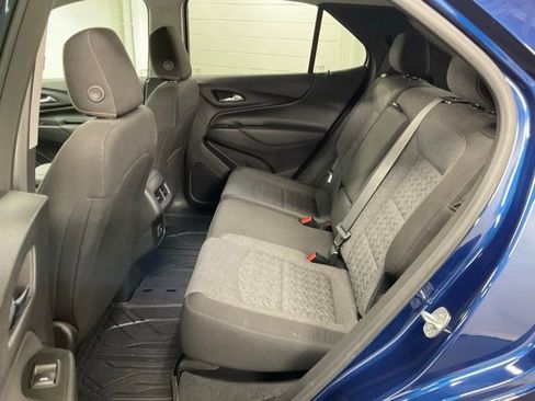 Used 2022 Chevrolet Equinox LT image 12