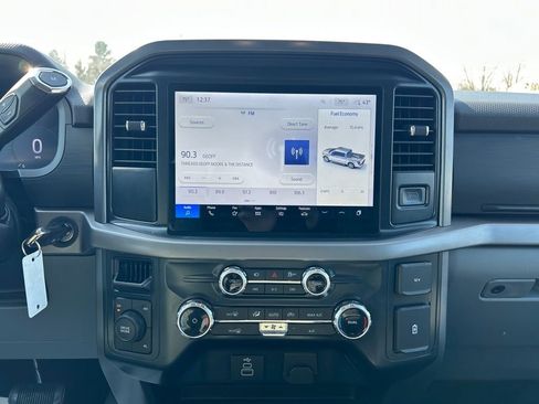 Used 2025 Ford F150 XLT w/ Equipment Group 301A Standard image 5