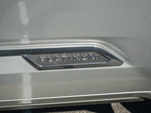 Used 2025 Toyota Tundra Platinum AWD/4WD image 9