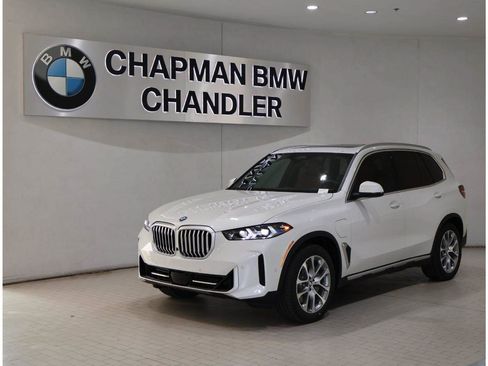 Used 2026 BMW X5 xDrive50e w/ Premium Package AWD/4WD image 1