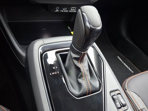 Certified 2025 Subaru Crosstrek 2.5i Limited image 15