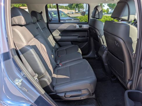 Used 2025 Hyundai Santa Fe XRT AWD/4WD image 12