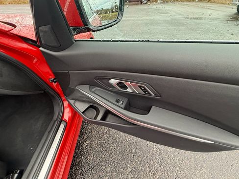 Used 2021 BMW 330i Sedan w/ Convenience Package image 14