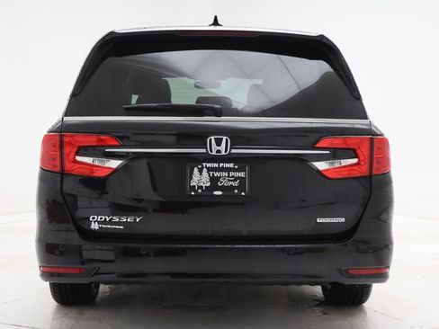 Used 2024 Honda Odyssey Touring image 7