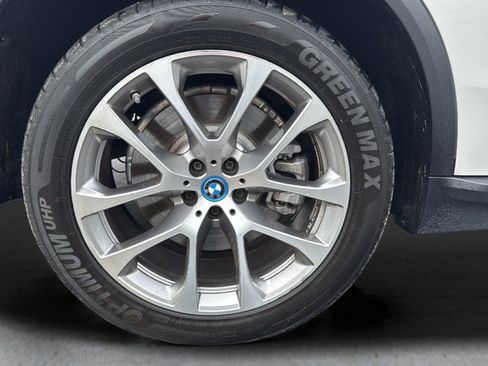 Used 2025 BMW X5 xDrive50e AWD/4WD image 20