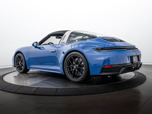 Certified 2025 Porsche 911 Targa 4S AWD/4WD image 25