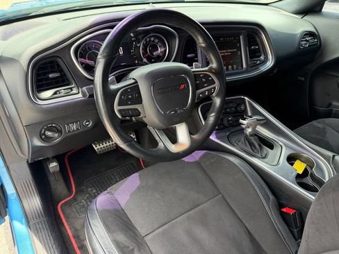 Used 2015 Dodge Challenger R/T Scat Pack w/ Leather Interior Group RWD image 14