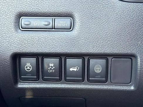Certified 2024 Nissan Murano Platinum w/ Cargo Package FWD image 10