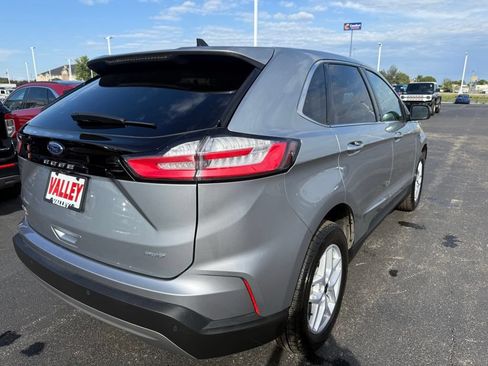 Used 2023 Ford Edge SEL w/ Convenience Package AWD/4WD image 6