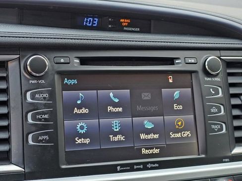 Used 2019 Toyota Highlander Plus image 17