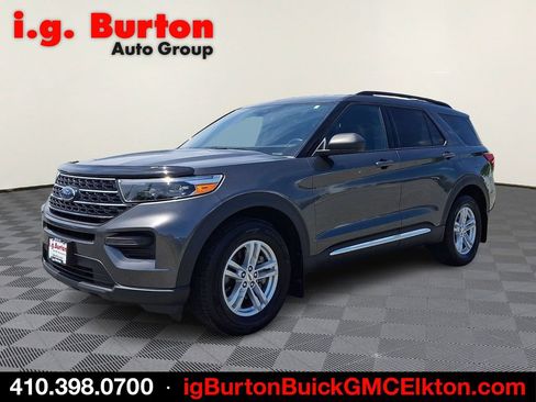Used 2020 Ford Explorer XLT AWD/4WD image 3
