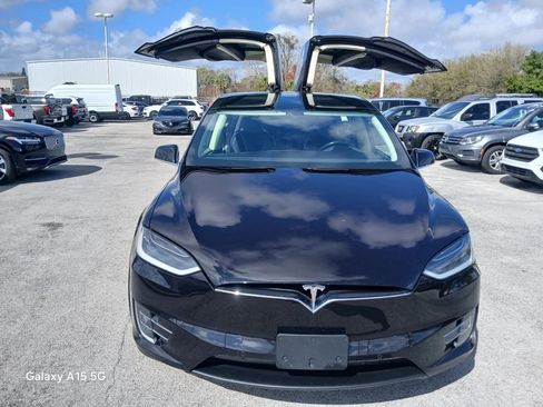 Used 2016 Tesla Model X Performance AWD/4WD image 17