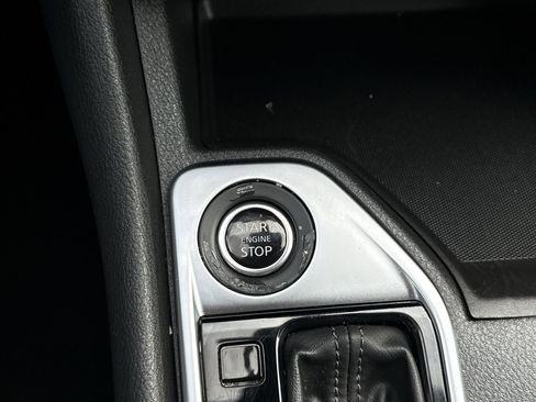 Used 2022 Nissan Sentra SV image 15