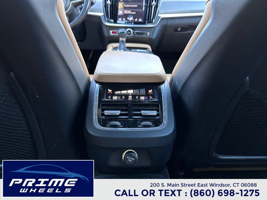 Used 2017 Volvo S90 T6 Momentum w/ Vision Package AWD/4WD image 18
