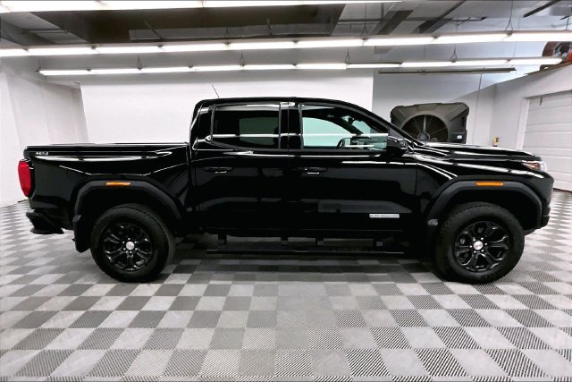 Used 2024 GMC Canyon Elevation w/ Convenience Package AWD/4WD image 15