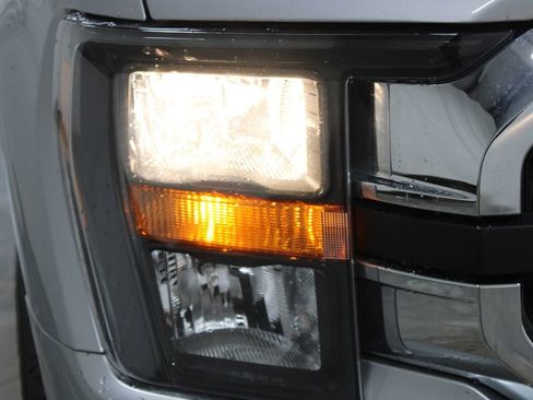 Used 2023 Ford F150 XLT AWD/4WD image 16