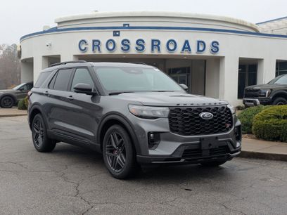 New 2026 Ford Explorer ST w/ Sun And Sound Package