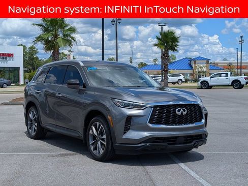 Used 2025 INFINITI QX60 Luxe w/ Vision Package FWD image 9