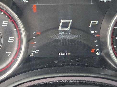 Used 2023 Dodge Charger SXT RWD image 19